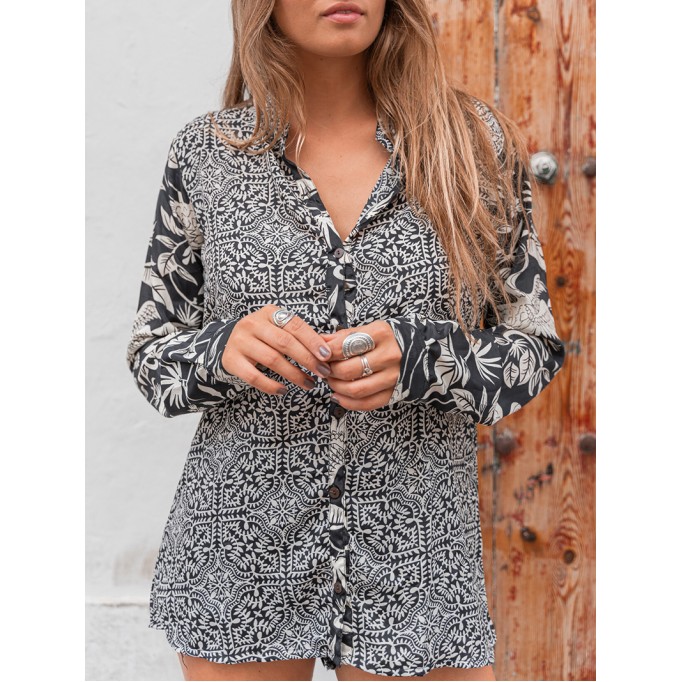 Round neck printed shirt